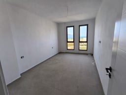 Newly built apartment with sea and mountain view and balcony