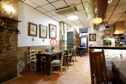 commercial_premises for rent in Valencia, 105 m²
