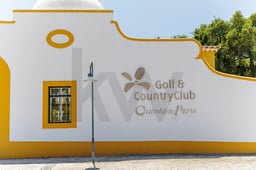 3 Bedroom House with 187.2 m² in Quinta do Conde, Sesimbra
