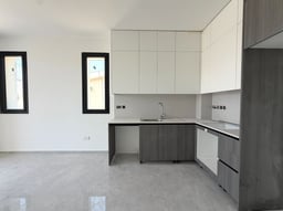 Apartment 75 sq.m. 2 rooms for sale