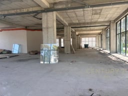 Commercial Property for Sale, 724 m²