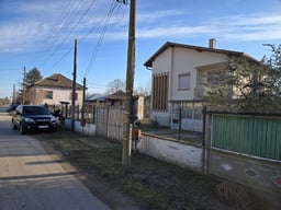 House in Bregovo, s. Vruv