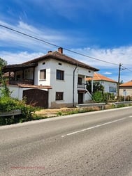 3-Room House, 183 m² for Sale