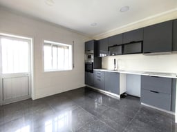 3-Room Apartment for Sale in Fânzeres, 97 m²