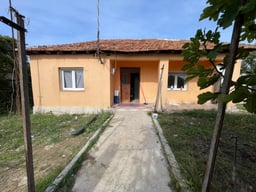 Detached house 1+1, 252 m²